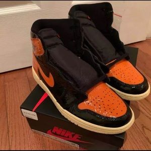 Nike Air Jordan 1 Retro High OG Shattered
